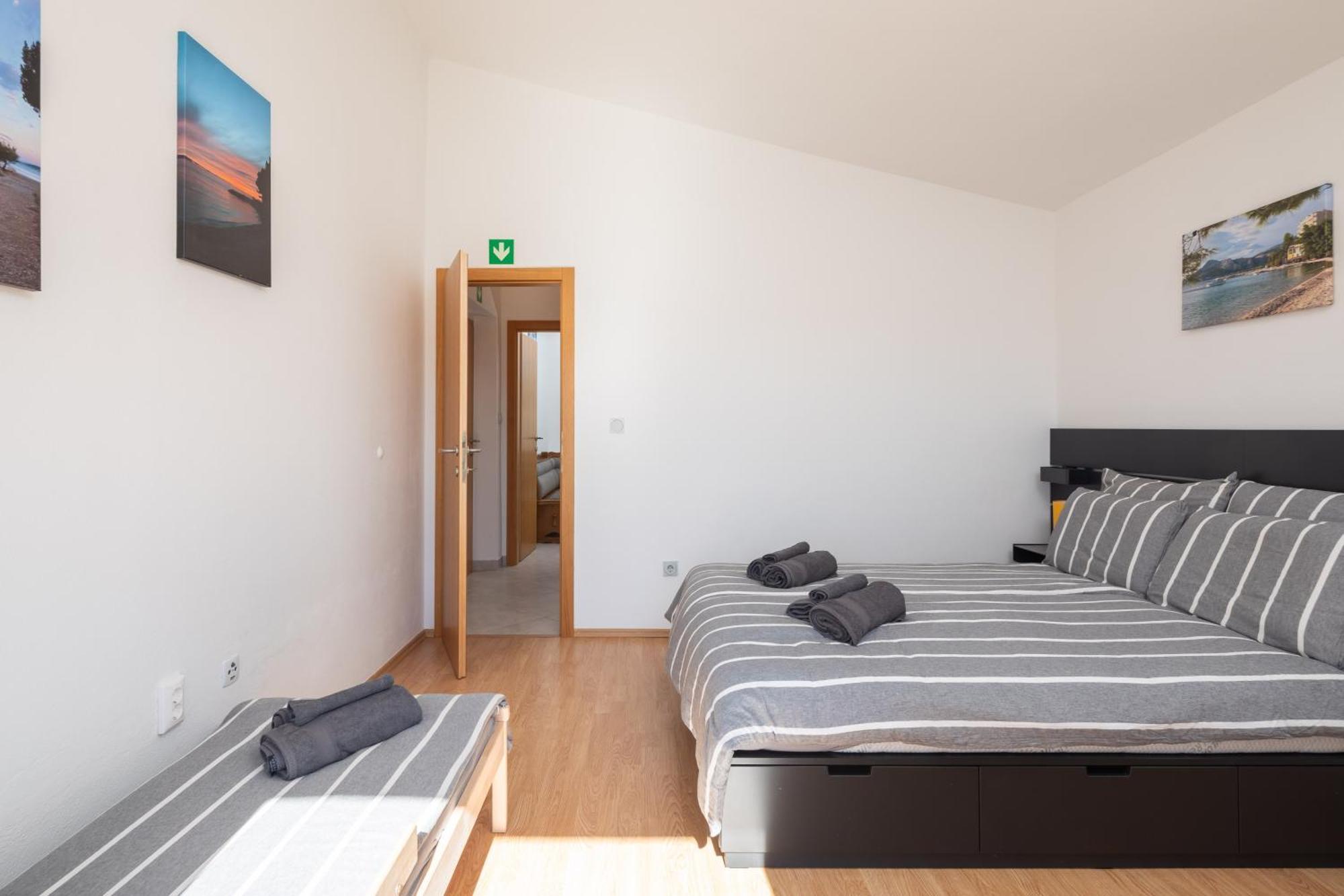 Sunshine Suites 奥米什 外观 照片