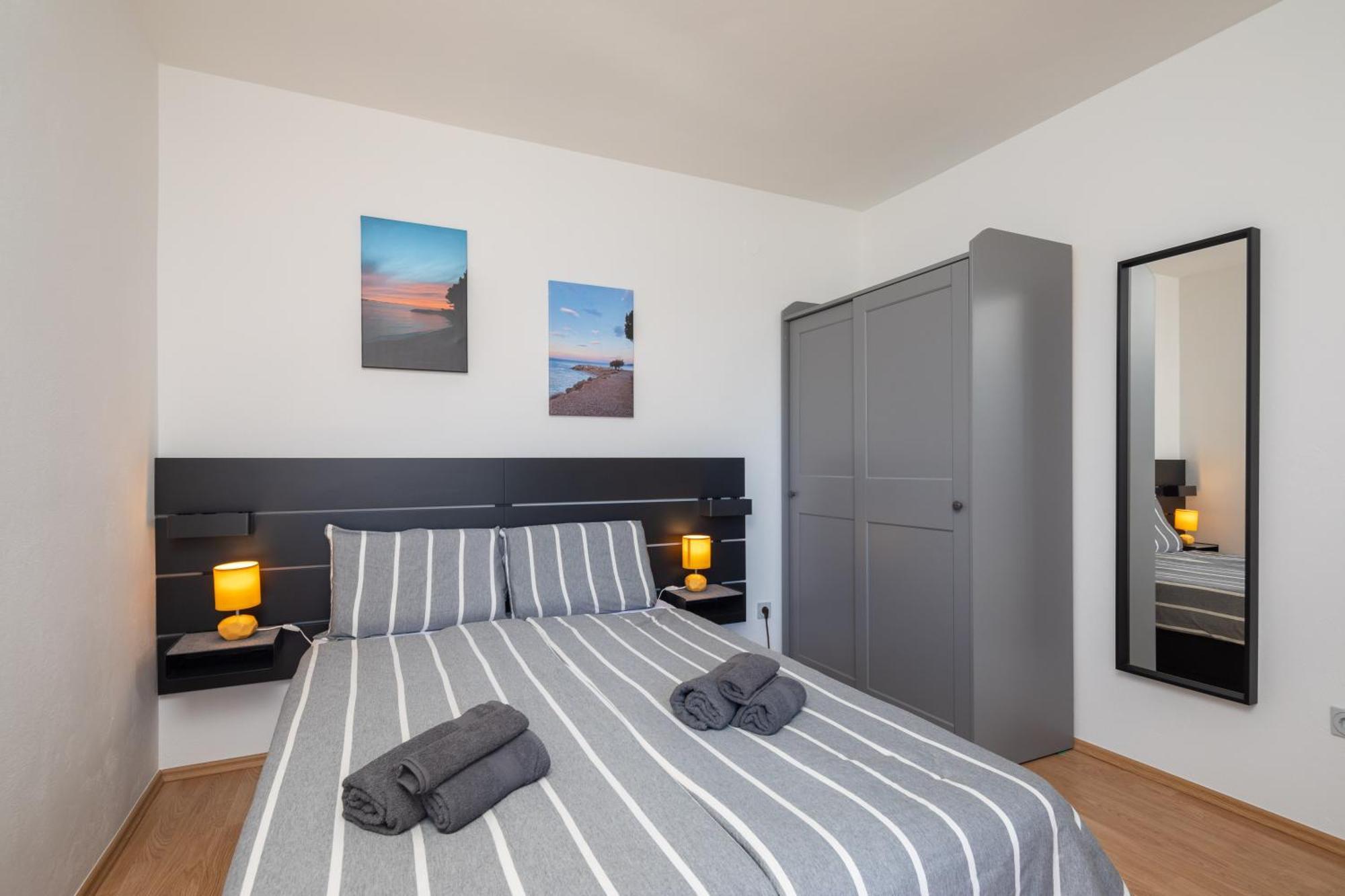Sunshine Suites 奥米什 外观 照片