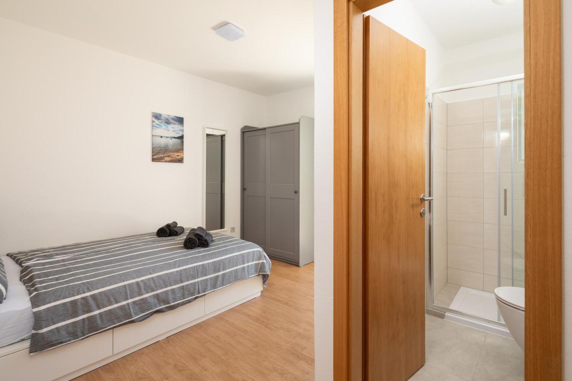 Sunshine Suites 奥米什 外观 照片