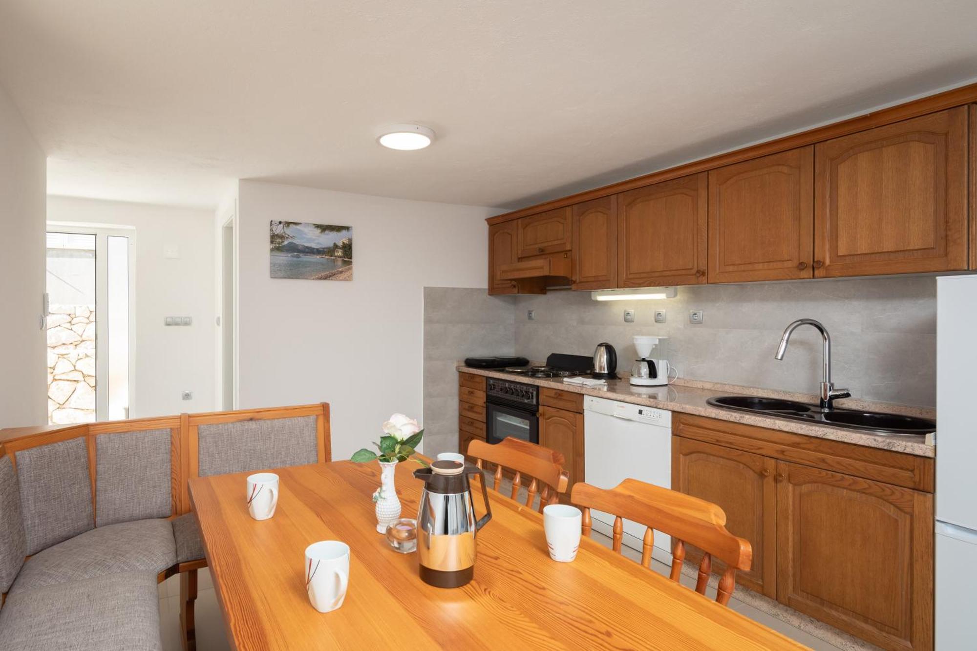 Sunshine Suites 奥米什 外观 照片