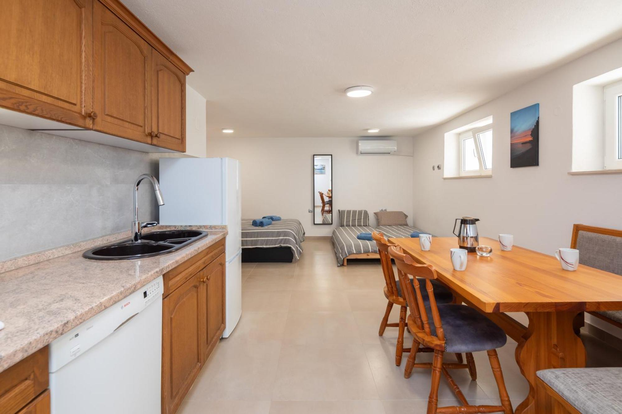 Sunshine Suites 奥米什 外观 照片