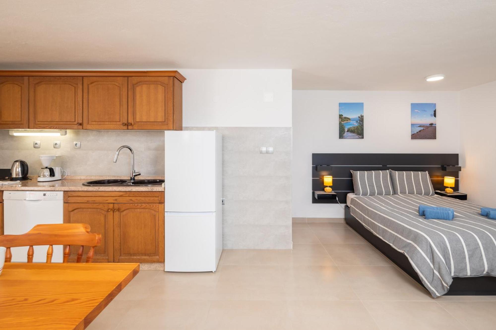 Sunshine Suites 奥米什 外观 照片