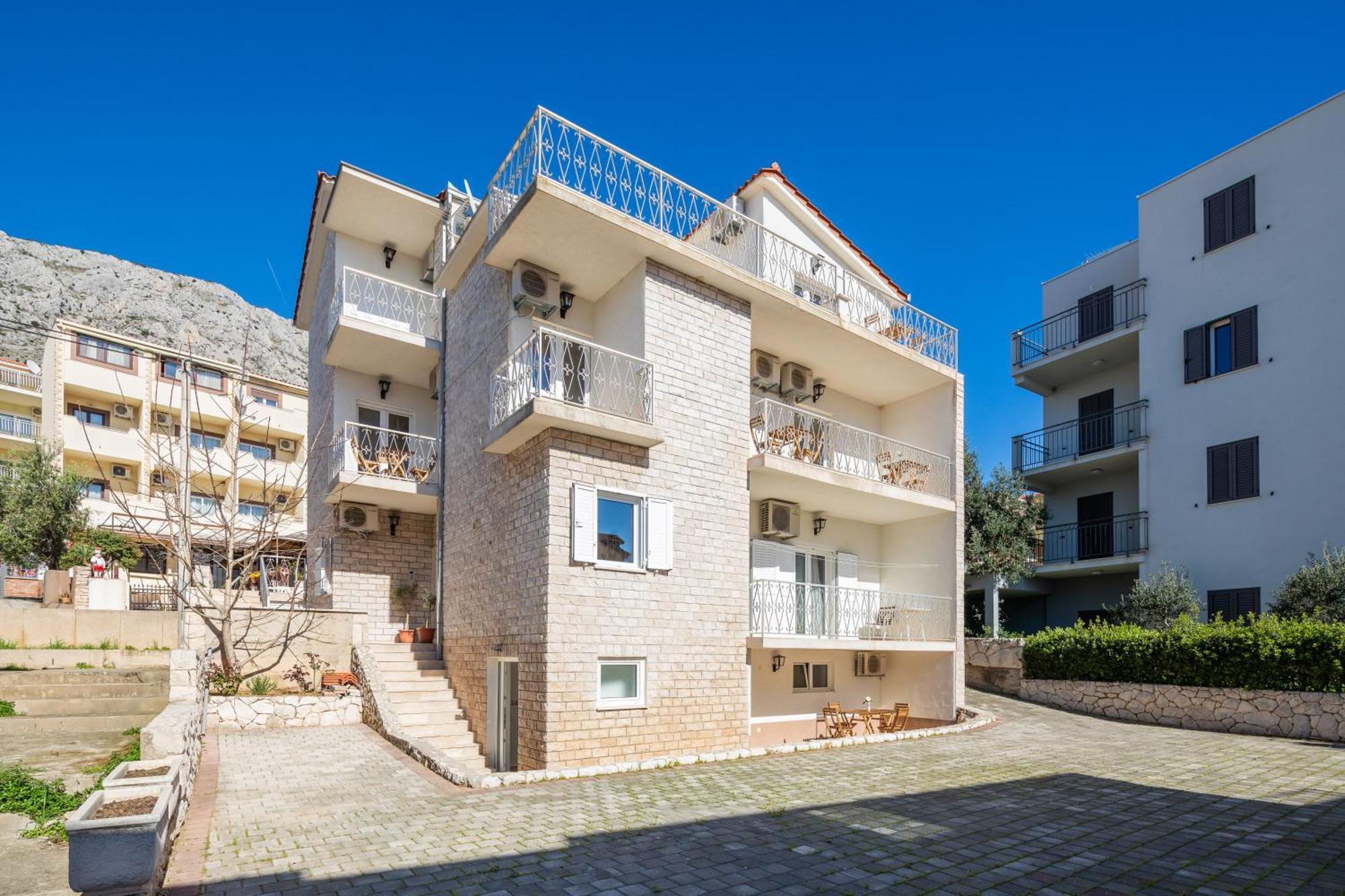 Sunshine Suites 奥米什 外观 照片